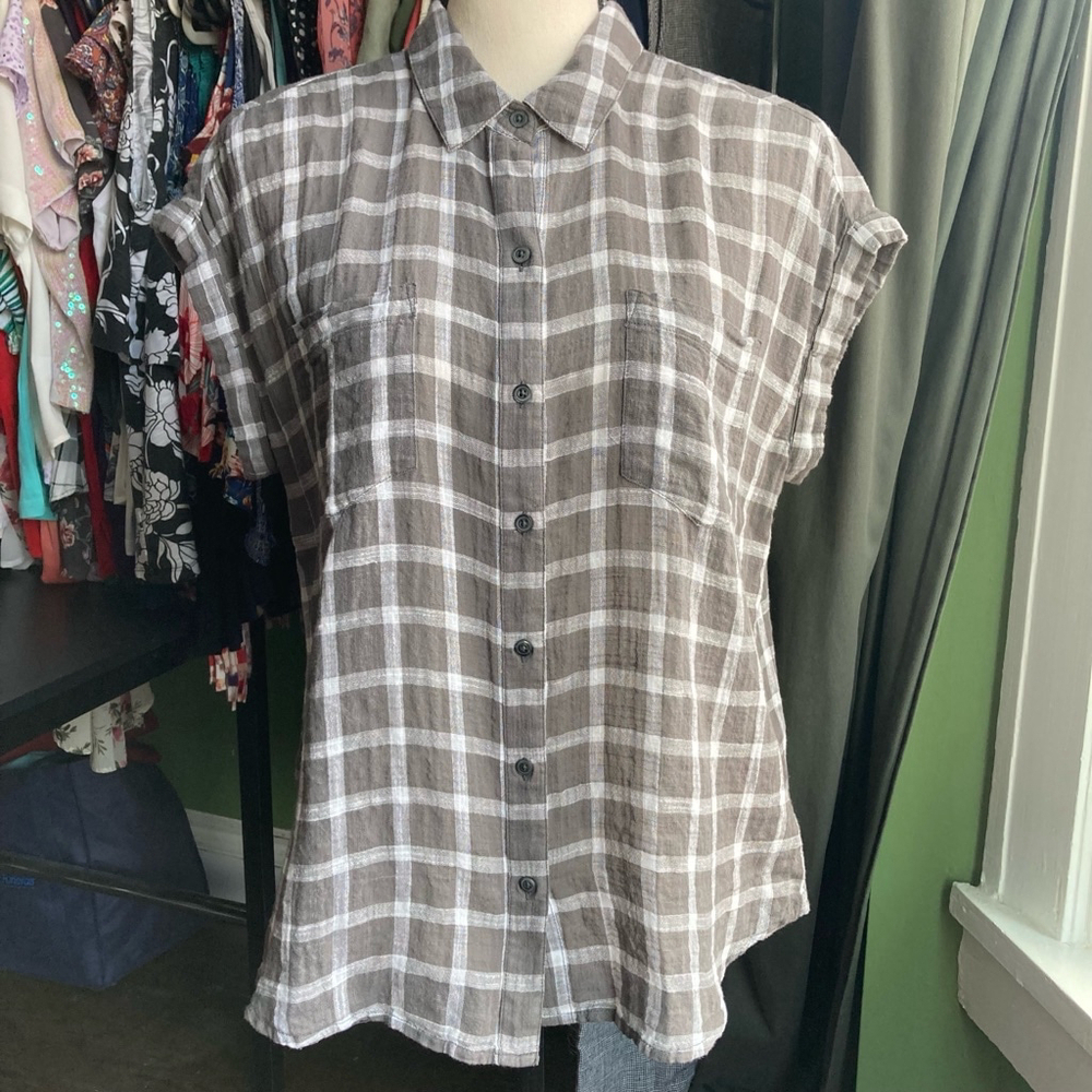 Women's Lucky Brand Plaid Button-Down Shirt Size M Gray & White - Picture 13 of 15